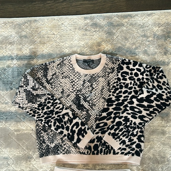 Two Piece Sweater Skirt Set - Picture 2 of 8